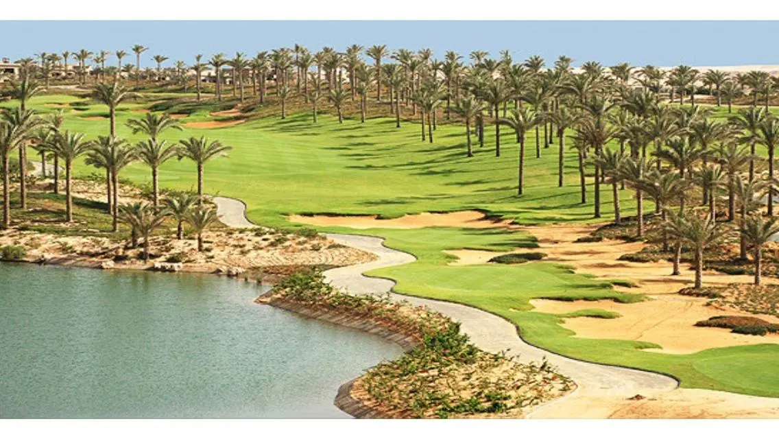 Apartment for rent on golf in Katameya Dunes