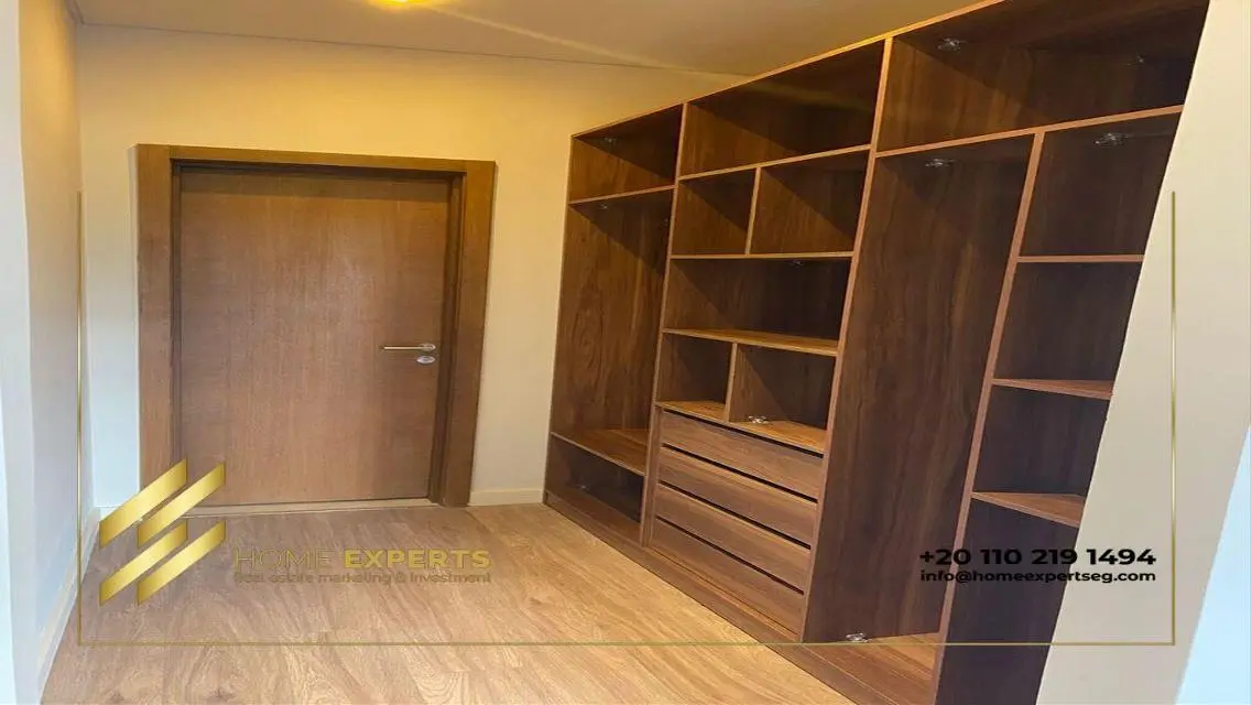 Apartment with garden for rent in Villette Sodic