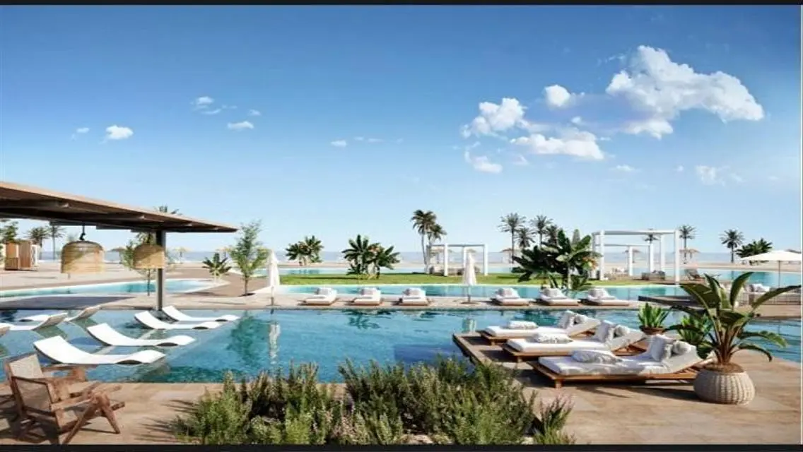 Chalet+Roof Lagoon View Delivery 1 Year+Over 8 Y