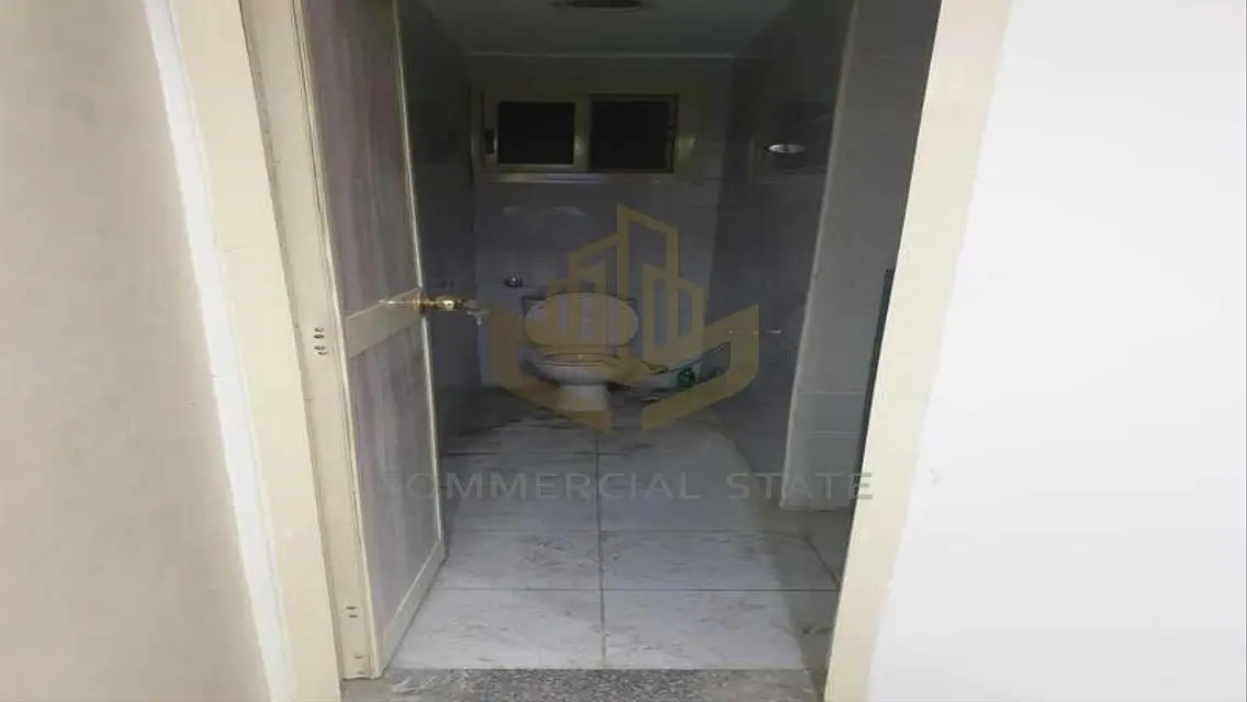 Finished Retail for Sale at Gesr Al-Suez 100m