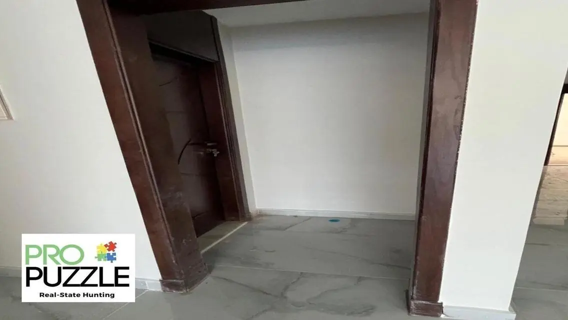 For Rent Lake View Compound Apartment in New Cairo