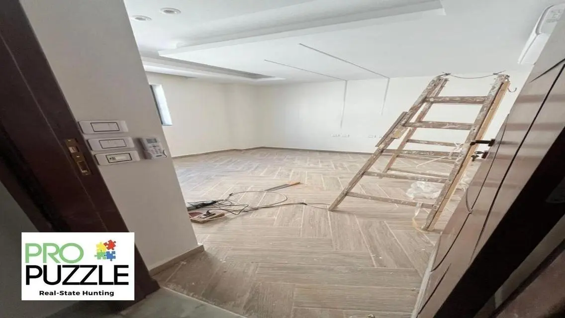 For Rent Lake View Compound Apartment in New Cairo