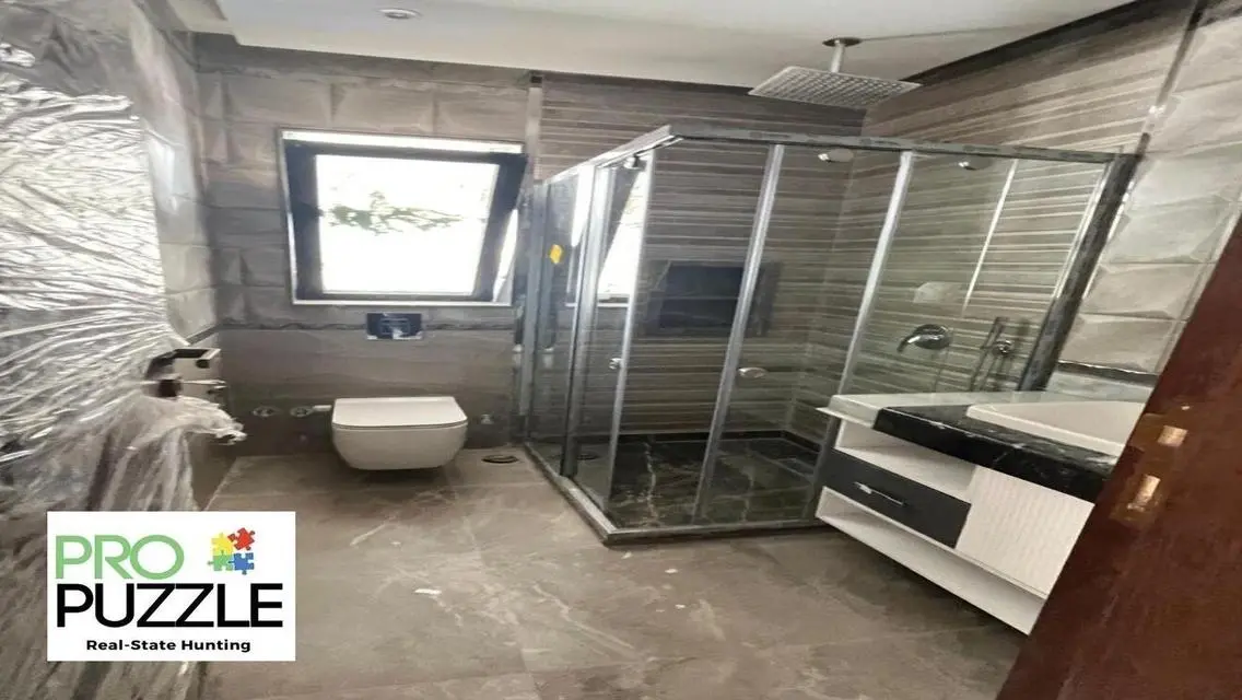 For Rent Lake View Compound Apartment in New Cairo