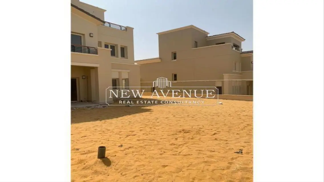 Standalone villa super end finishing uptown cairo