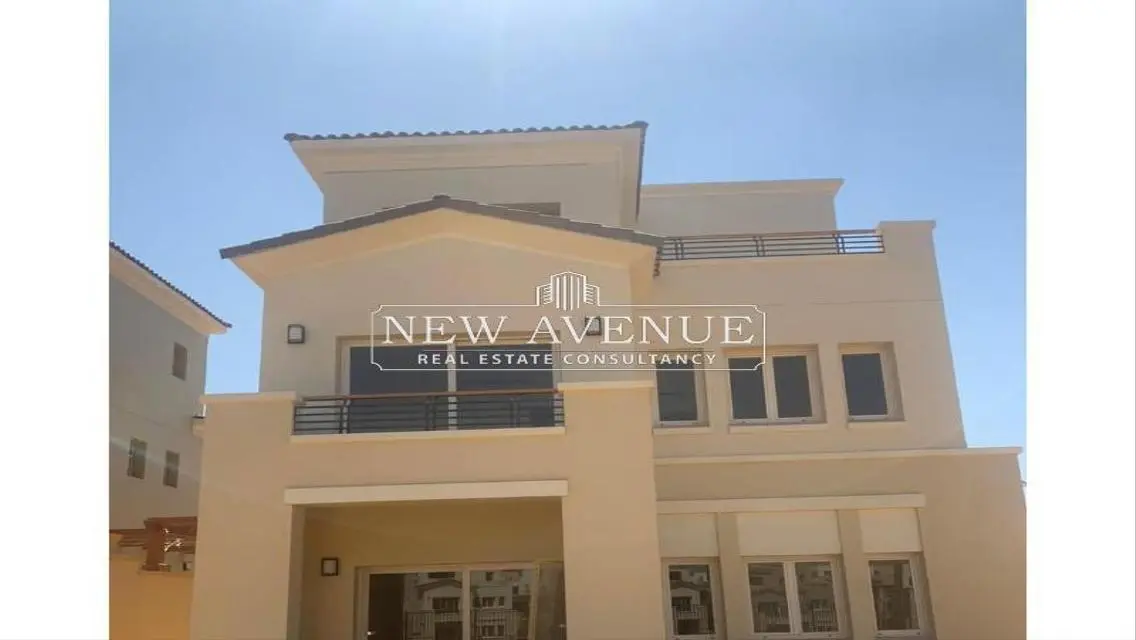Standalone villa super end finishing uptown cairo