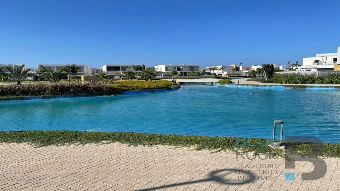 Villa Air Block + Cabin for sale at seashell