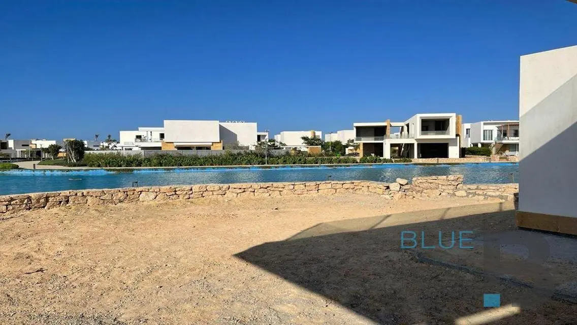 Villa Air Block + Cabin for sale at seashell