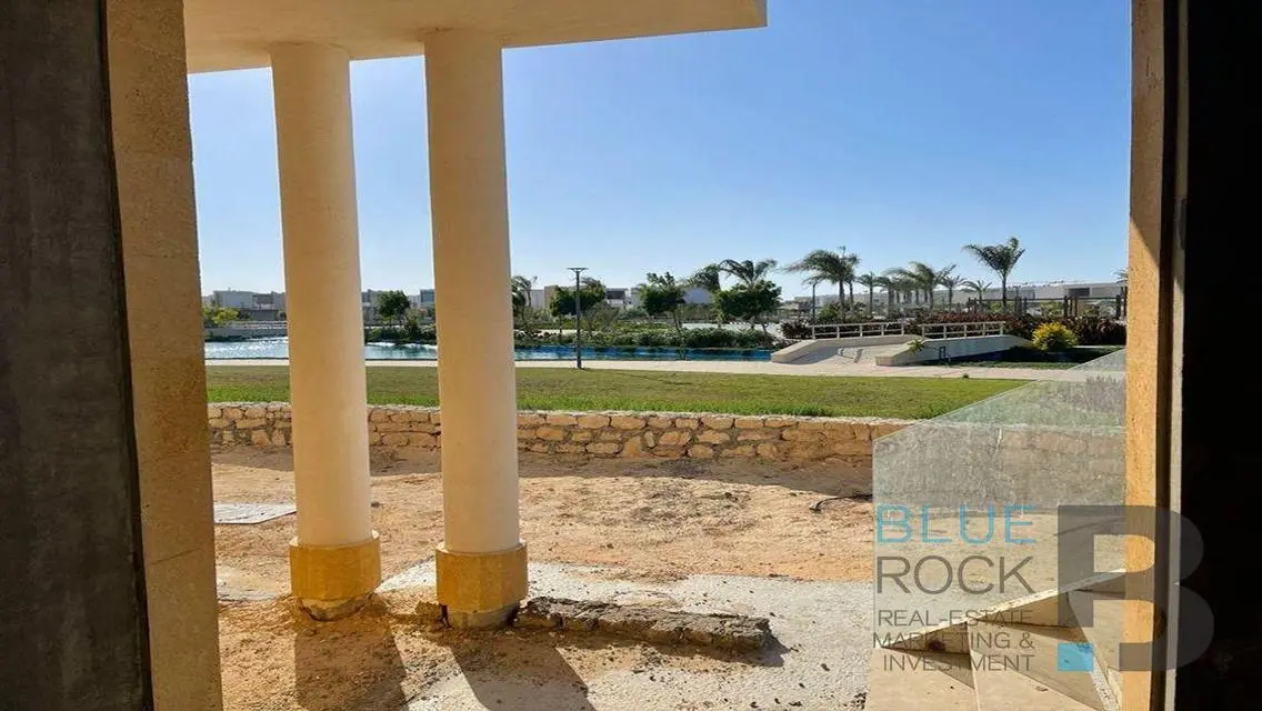 Villa Air Block + Cabin for sale at seashell