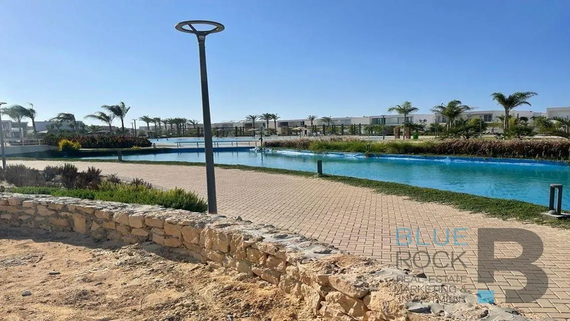 Villa Air Block + Cabin for sale at seashell