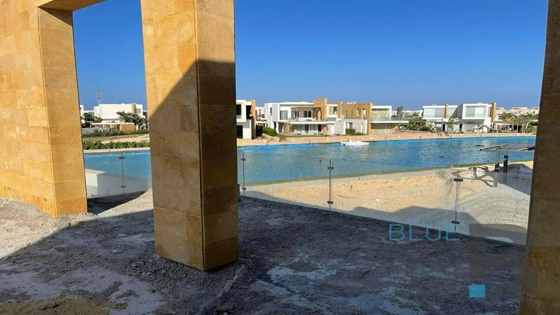 Villa Air Block + Cabin for sale at seashell