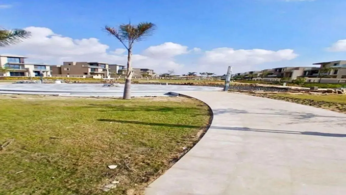 Finished Twin in The Estates near Sphinx airport