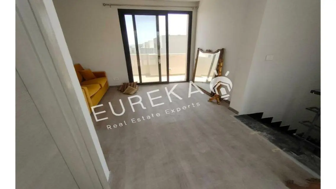 Town House Corner 245m for sale in Al Burouj