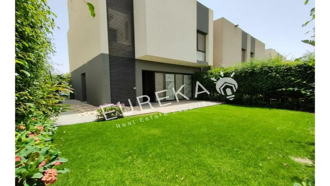 Town House Corner 245m for sale in Al Burouj