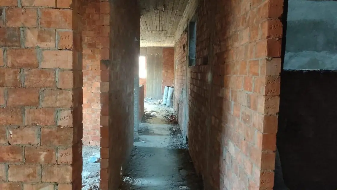 عماره كامله للبيع في بدر حجر هشمي للوجه