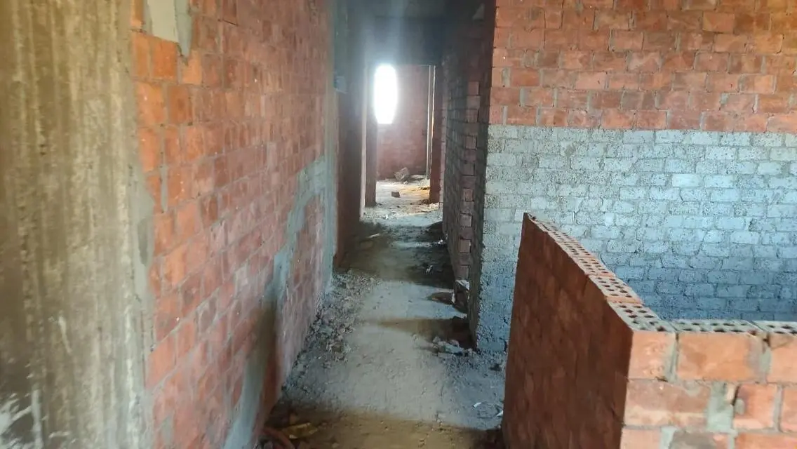 عماره كامله للبيع في بدر حجر هشمي للوجه