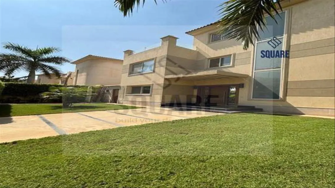Fully Furnished Villa 600m Very Prime Location