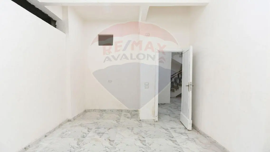 Prime Property -130- with Spacious Design