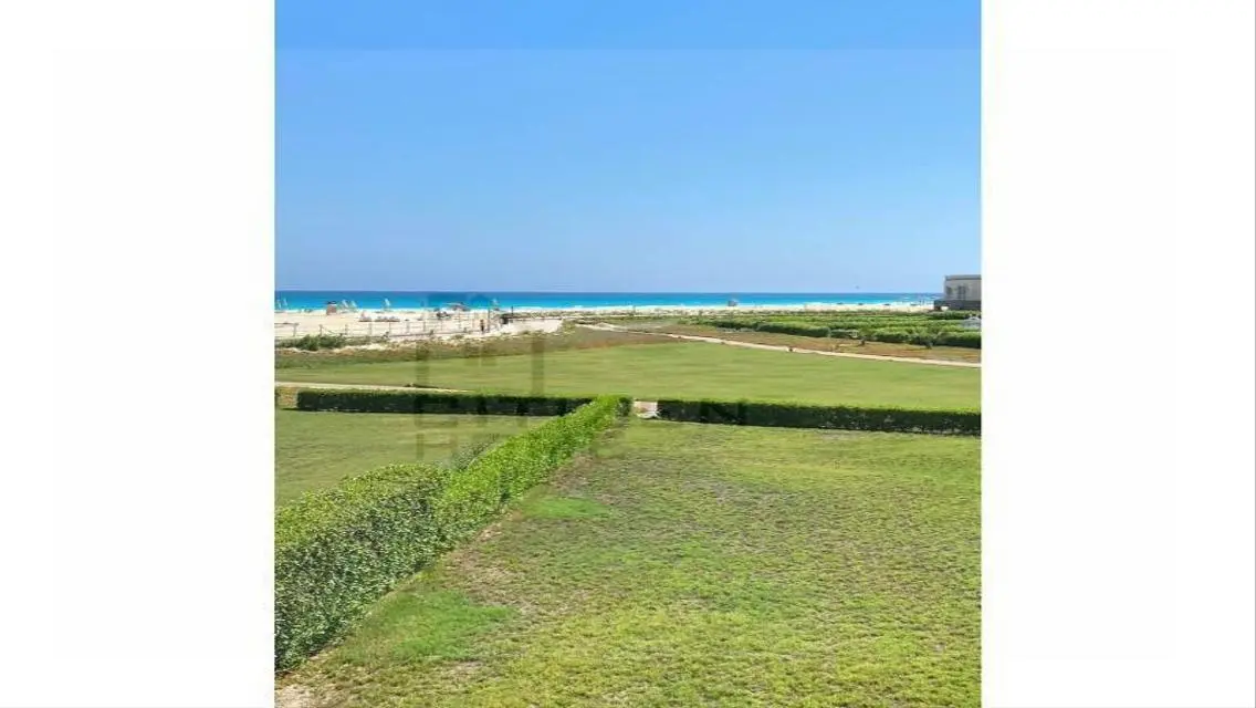 أول صف علي البحر / بسعر مميز في أمواج