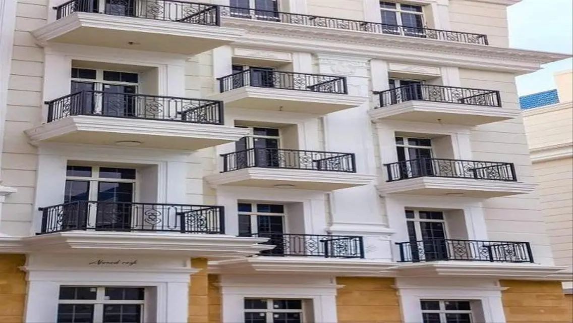 Chalet 95m RTM in Latin District Over 10 Years