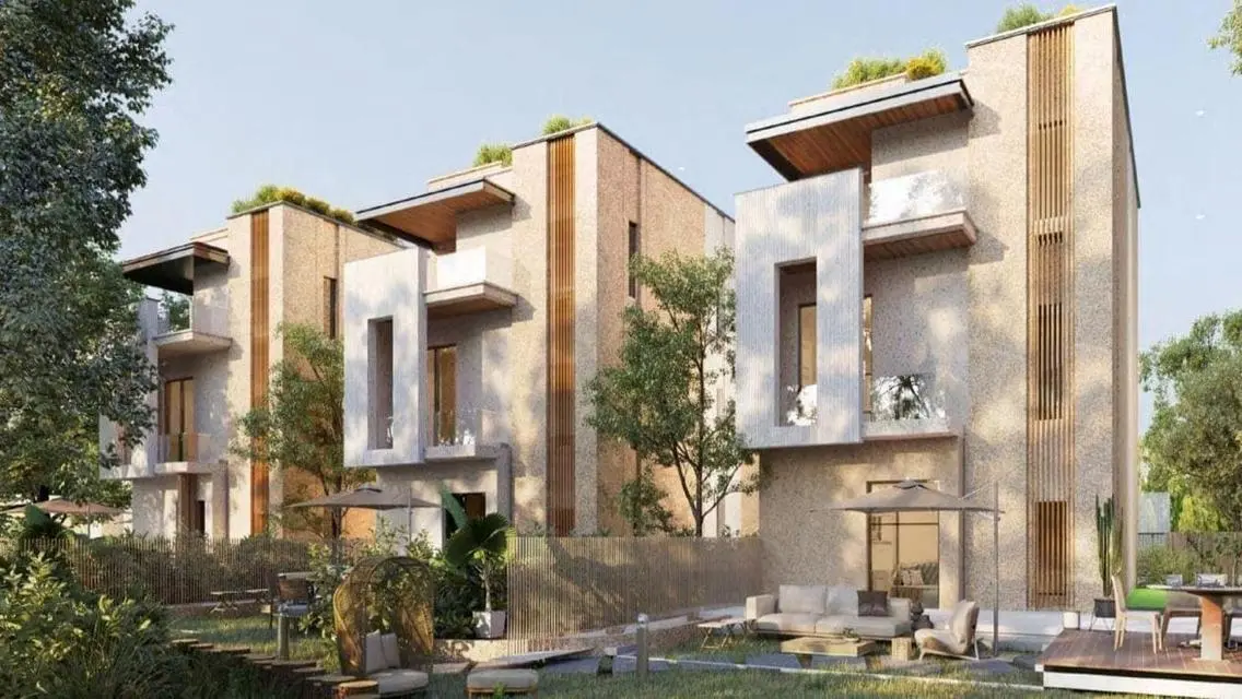 7 Bed , Villa 382m on the highest hill in Zayed