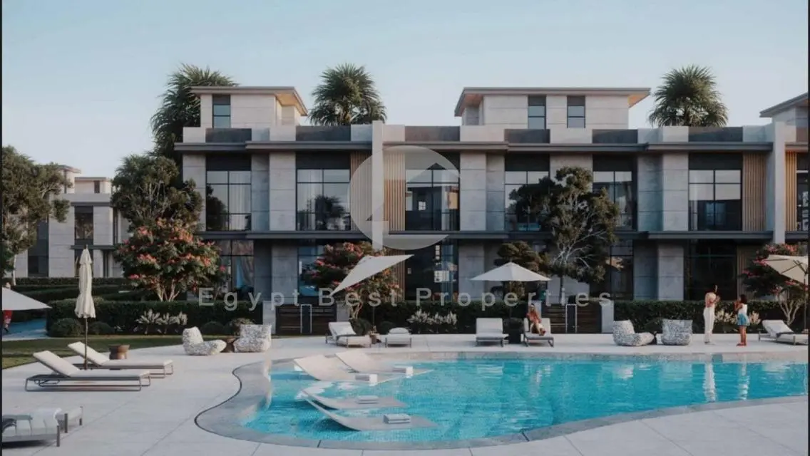 Townhouse in a prime location in New Zayed Elora .
