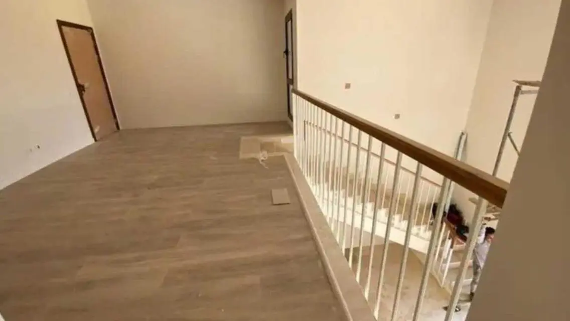 With Dp 2million,Duplex 4Rooms Finished inst 8year