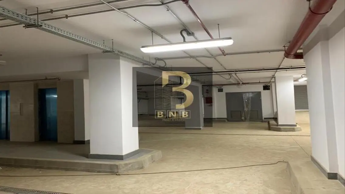 مبني إداري 3500م تجاري بالكامل على التسعين