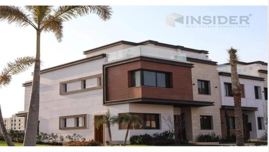 Townhouse Villa for sale in Azzar 2 Compound