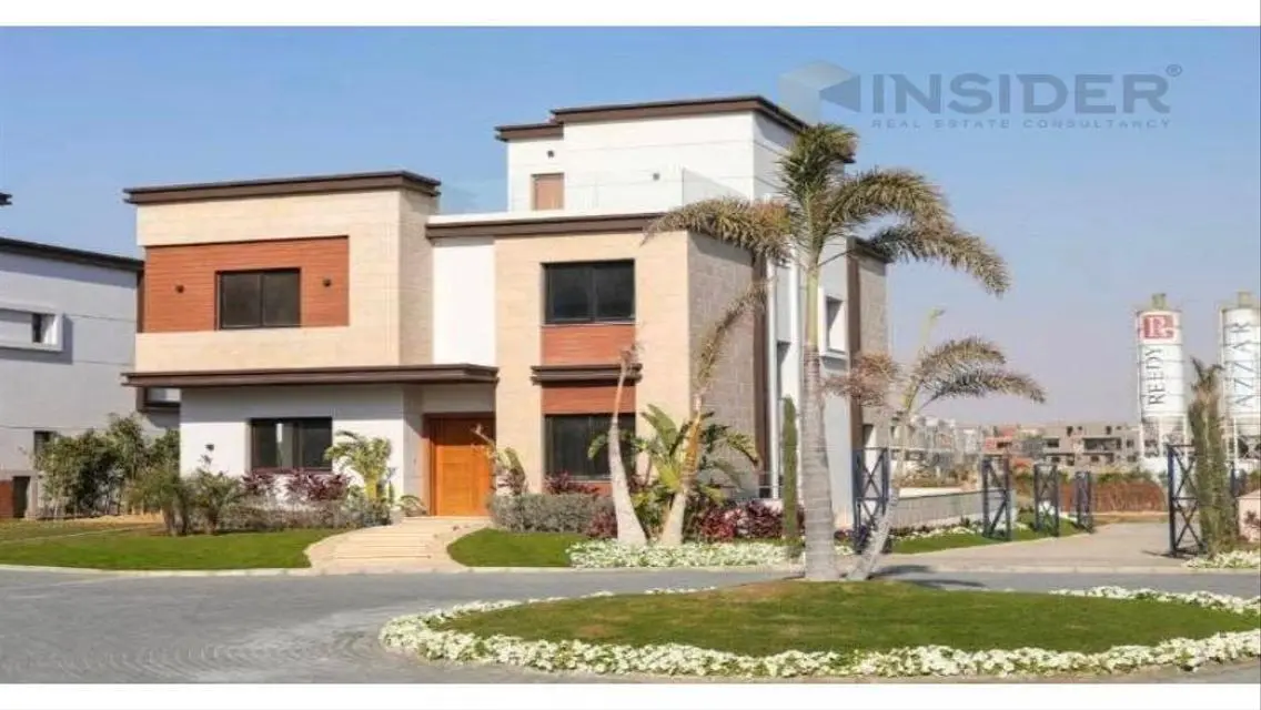 Townhouse Villa for sale in Azzar 2 Compound