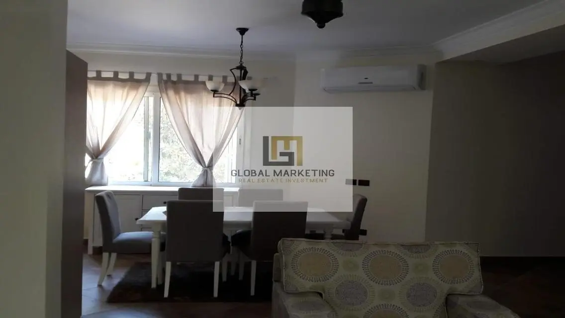 Modern Apartment with Garden for rent in Lake View