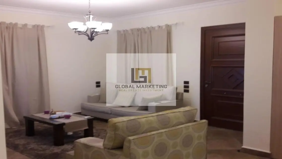 Modern Apartment with Garden for rent in Lake View