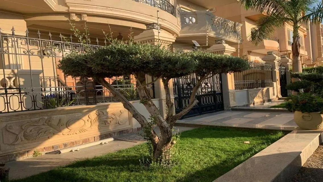 Apartment for rent in Yasmine Villas, overlooking