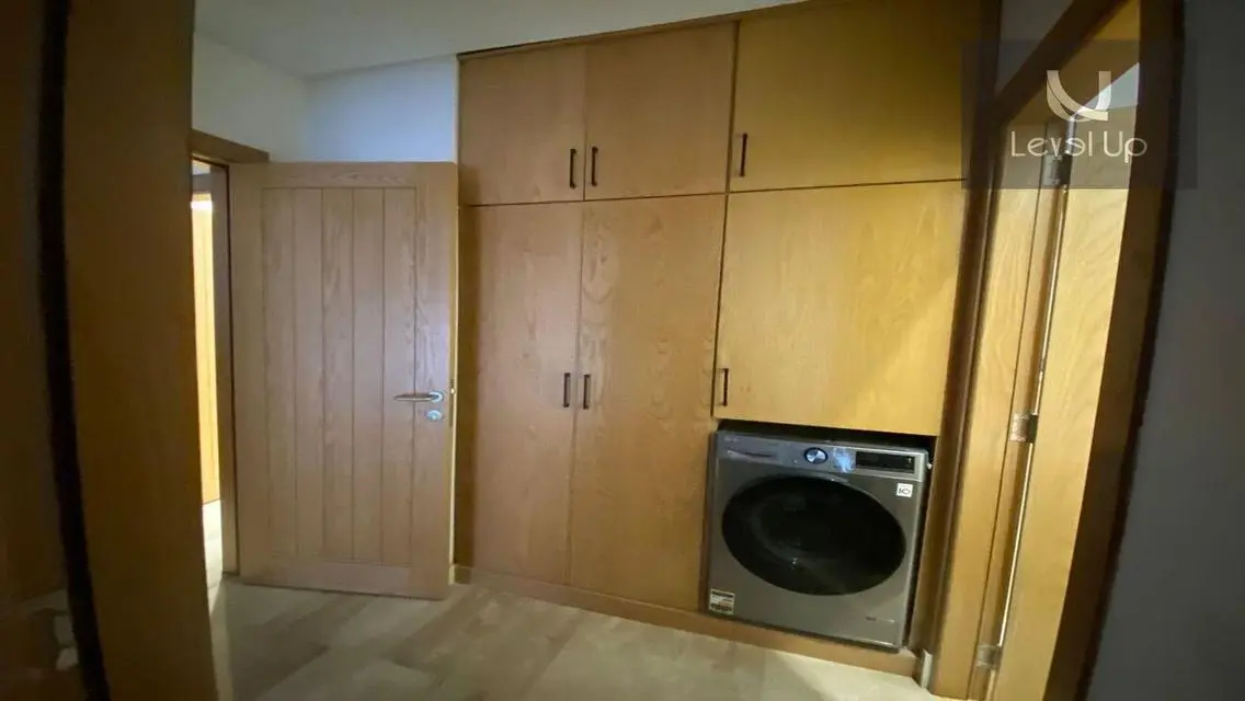Apartment for rent 135 meter in Lake View Compound