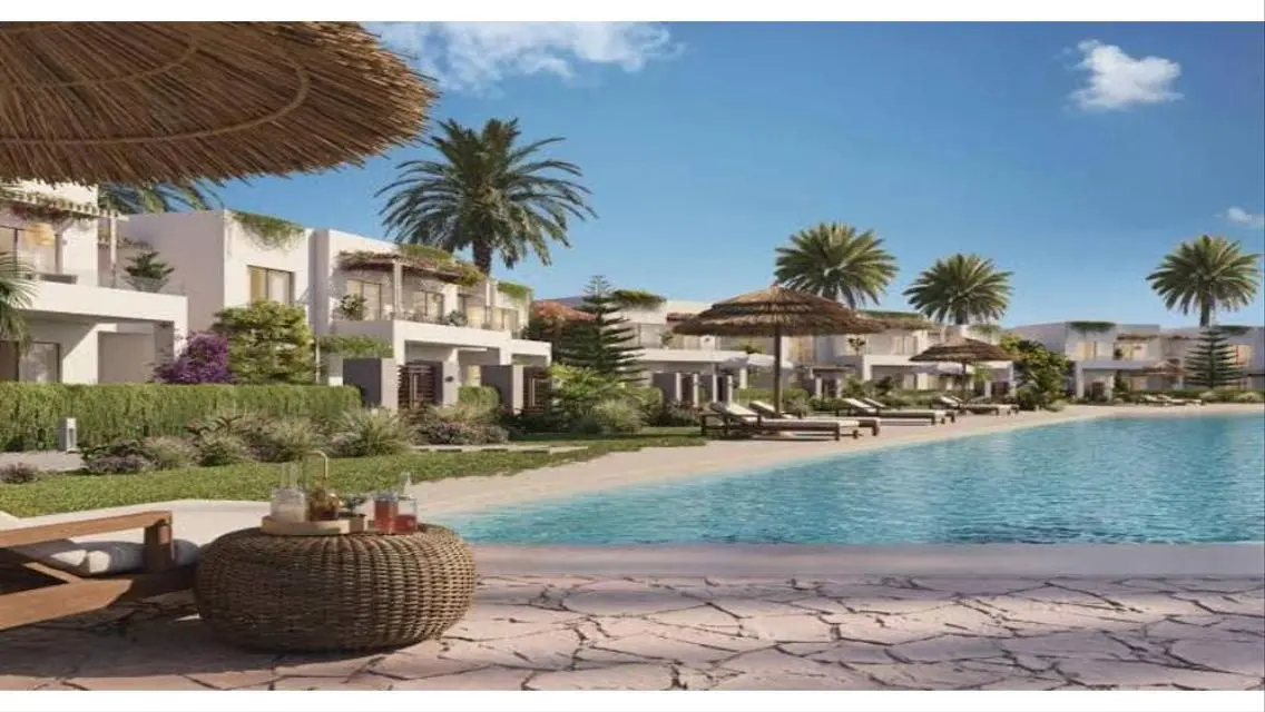 chalet direct on lagoon for sale at Seashore
