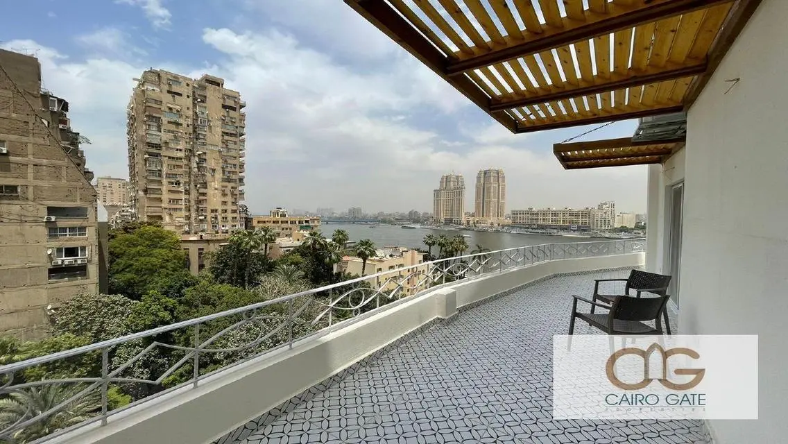 Stunning Penthouse in Zamalek for Rent