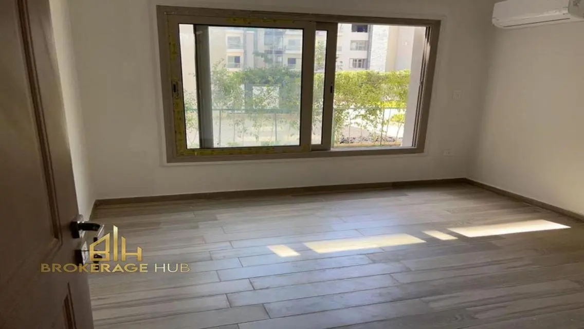 Apartment with Kitchen and ACs &amp; garden for rent