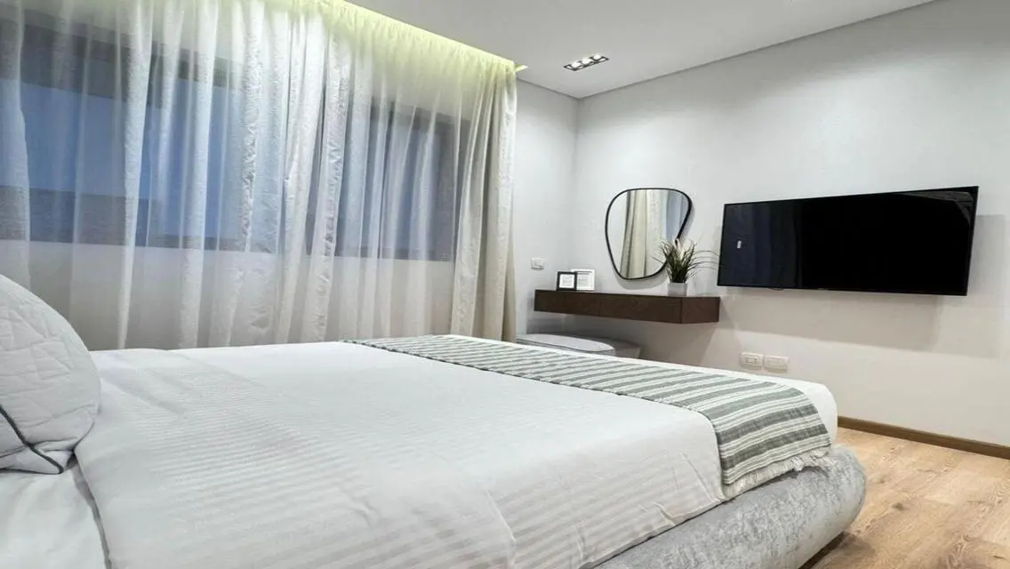 apartment for rent in Lake View in New Cairo