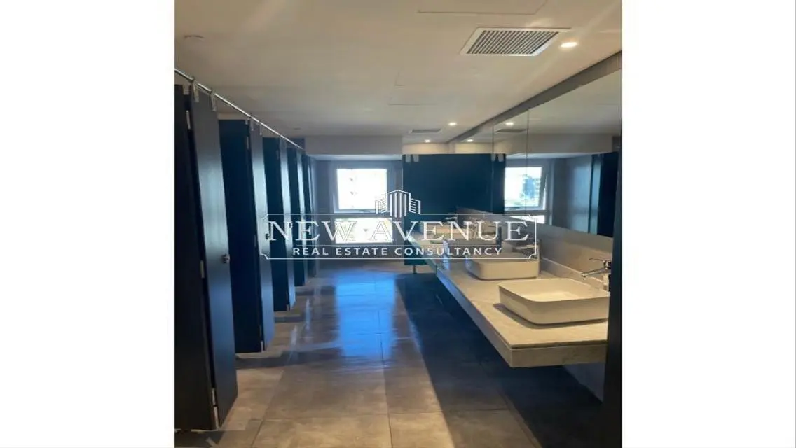 Ready to move office| Azad business Complex