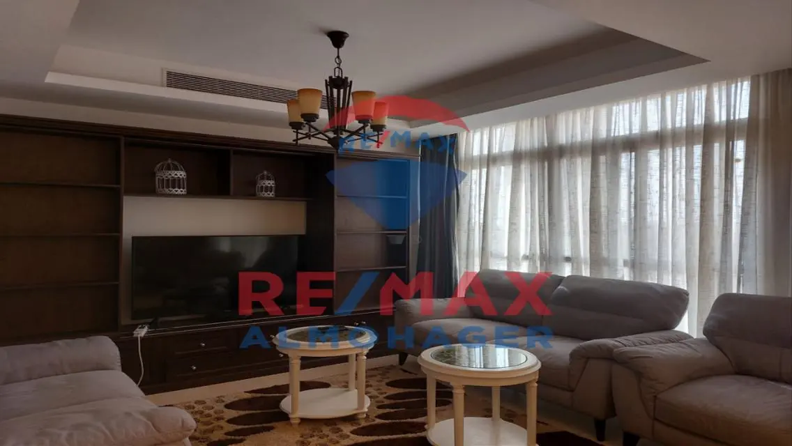 Modern Furnished Apartment for Rent in CFC