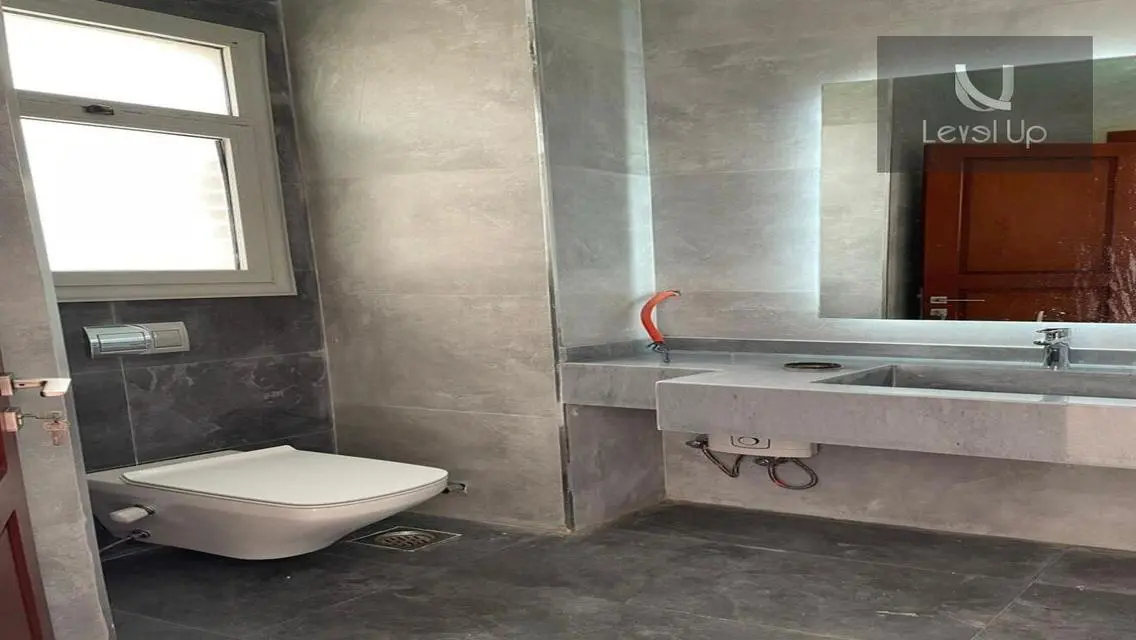 Apartment for rent 260 meters in Village Avenue