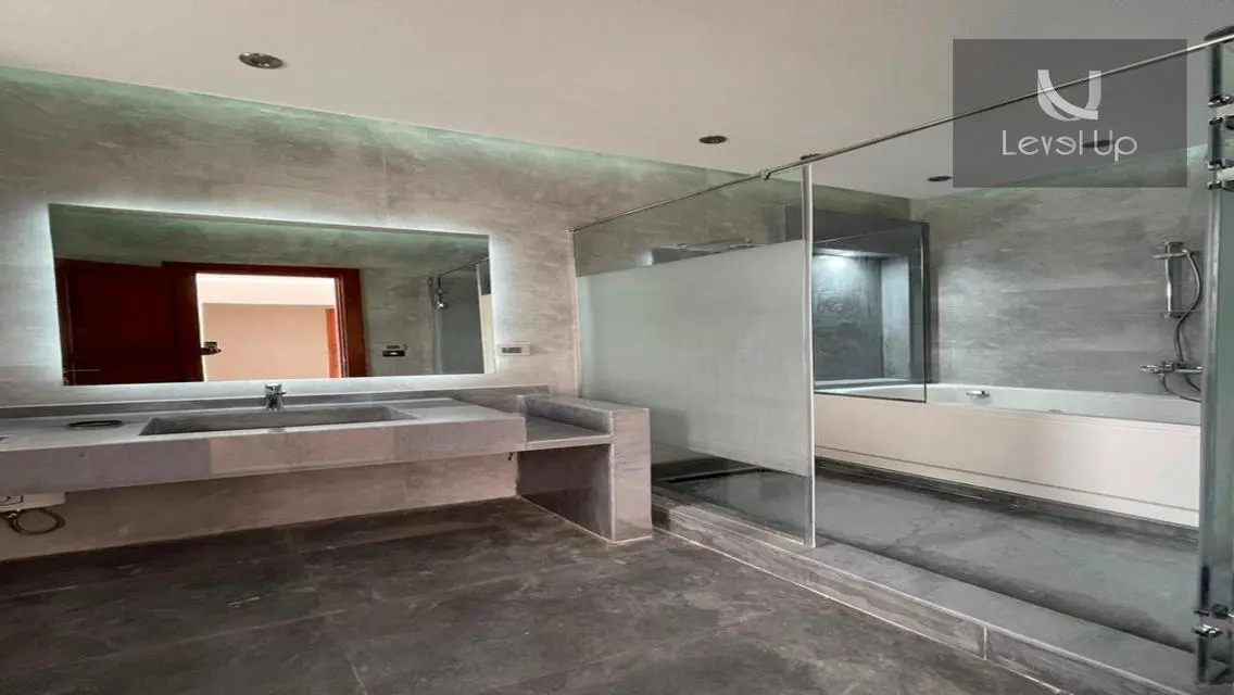 Apartment for rent 260 meters in Village Avenue