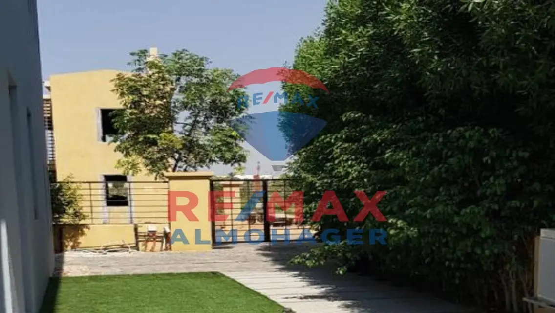 Luxury Villa with Pool l Furnished with Appliances