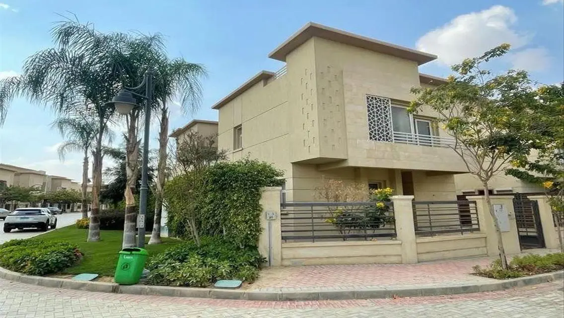 Ready to move villa in Jedar next to New Giza