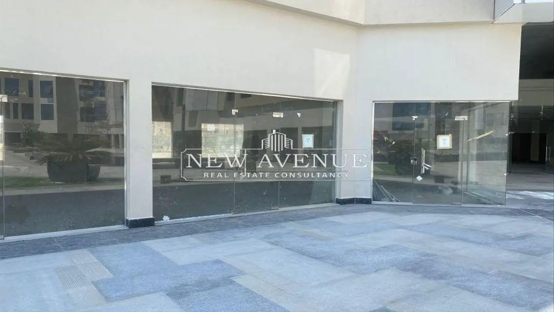 Commercial retail 242 sqm for rent or sale at Mivida