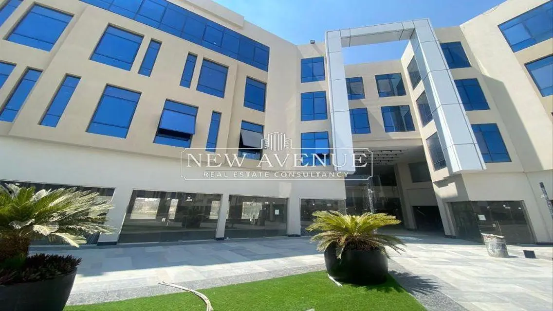 Commercial retail 242 sqm for rent or sale at Mivida