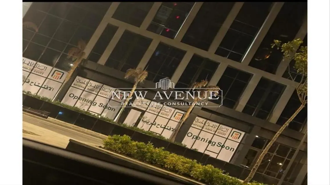 Duplex commercial Retail/Bank at East hub Madinaty