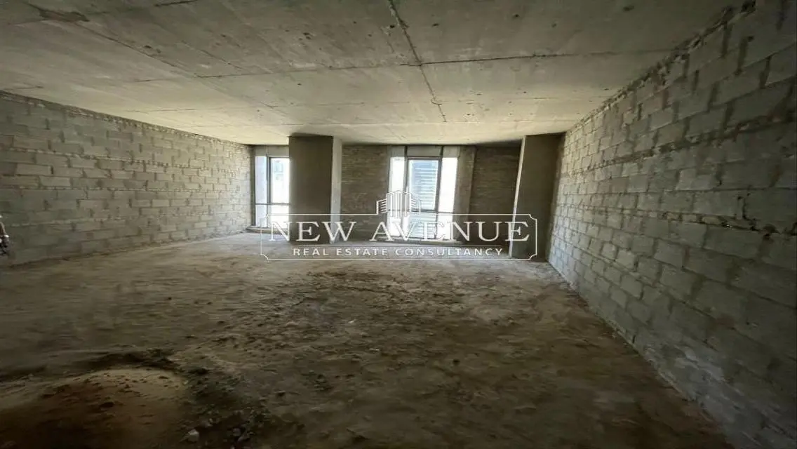 Admin office 101m in Cairo Business Park for rent