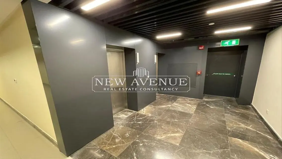 Admin office 101m in Cairo Business Park for rent
