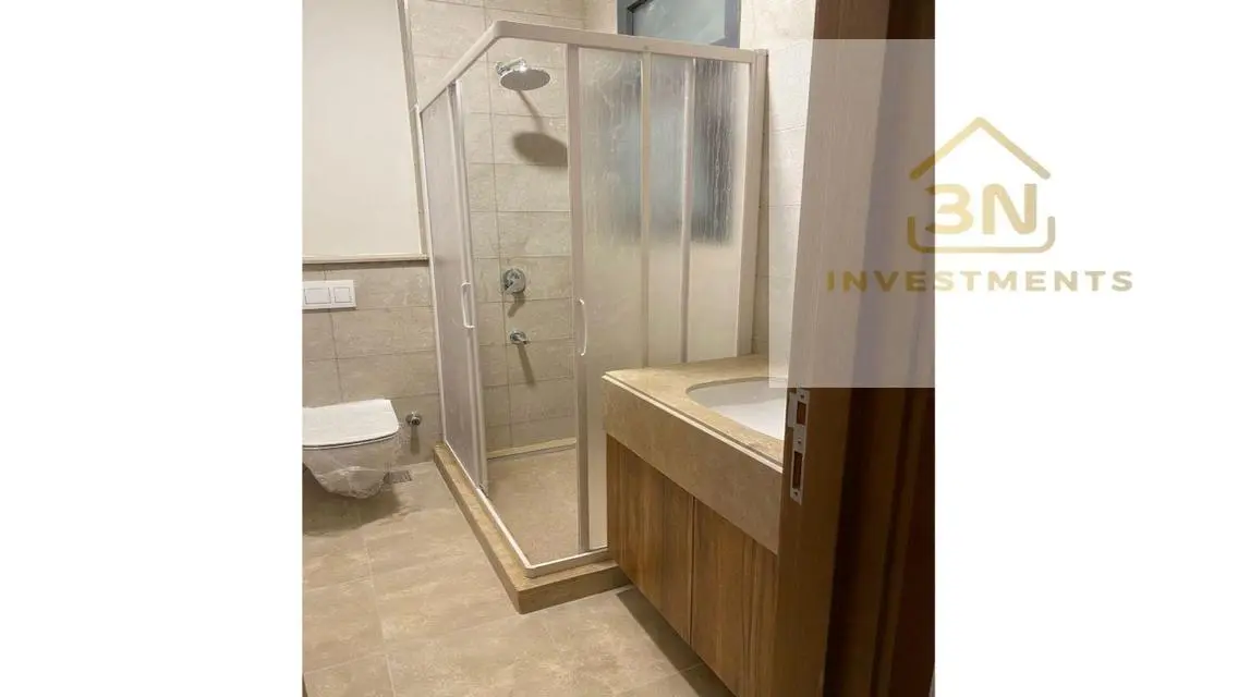 Three-in-One Investment with Garden and Pool