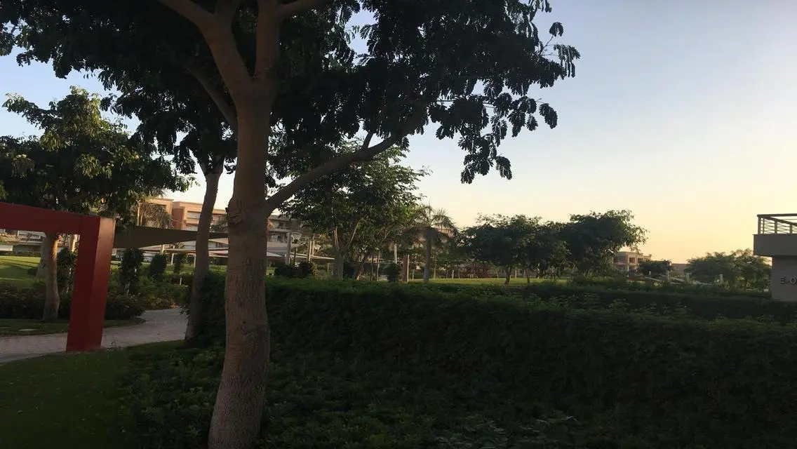 شقة للبيع في كارنيل: لاند سكيب فيو وسعر جيد